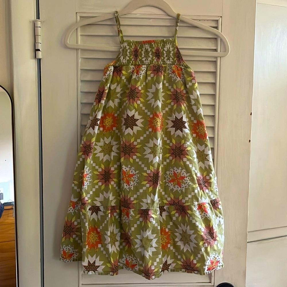Olive green quilt pattern dress size XS (4/5) Cat & Jack